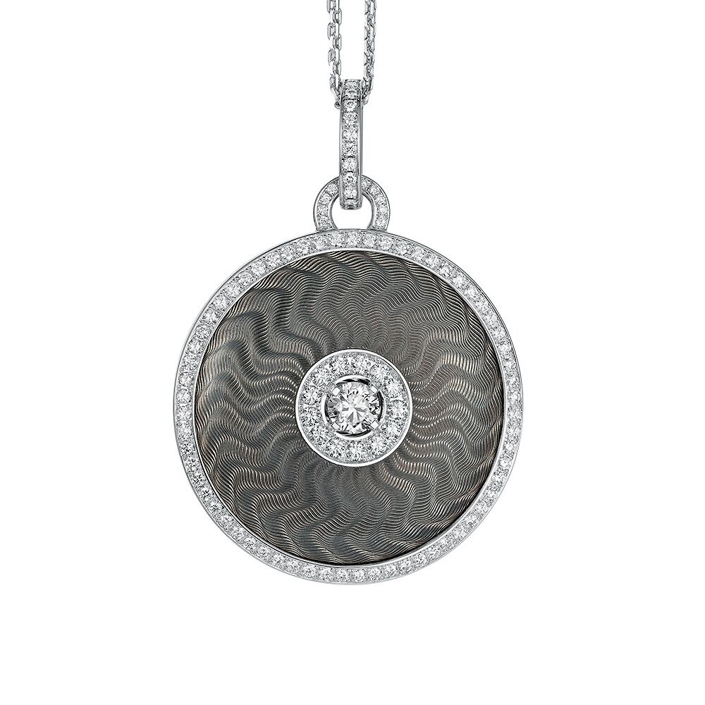 gravierter Gold Anhänger mit Brillanten und grauem Emaille