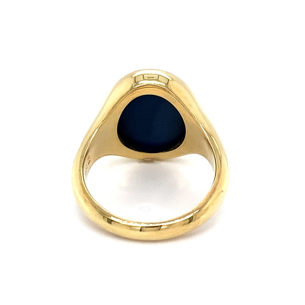 Siegelring aus Gelbgold mit ovalem und blauem Edelstein