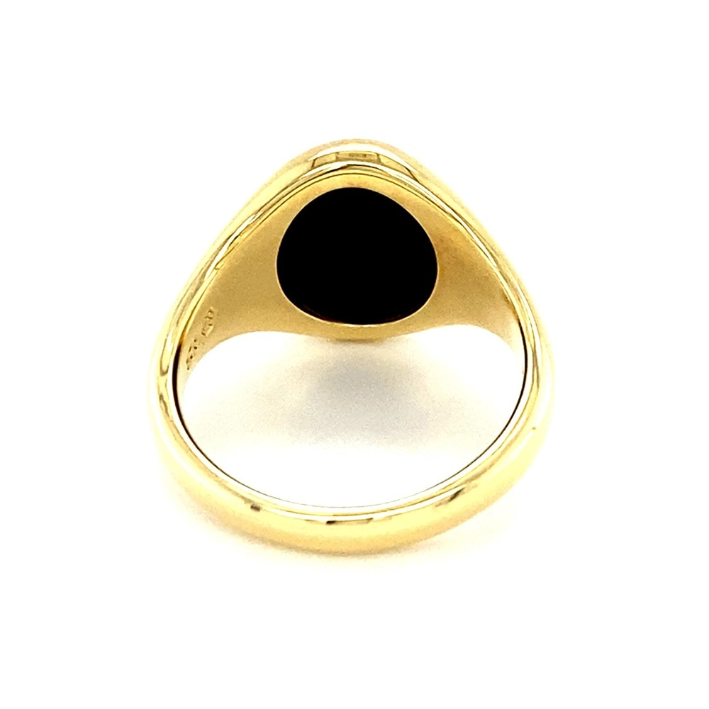 Siegelring aus Gelbgold mit ovalem und blauem Edelstein