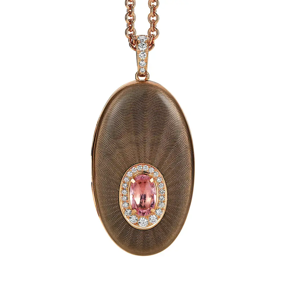 Ovaler Anhänger aus Roségold, mit brauner Farbe, verziert mit Brillanten und einem rosa Edelstein