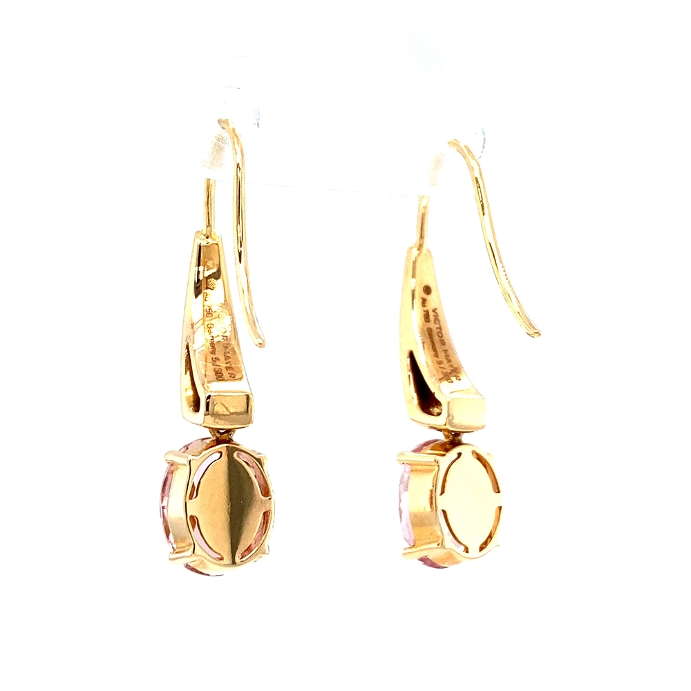 Ohrhänger aus Roségold mit brauner Farbe verziert mit Brillanten und einem rosanem Edelstein