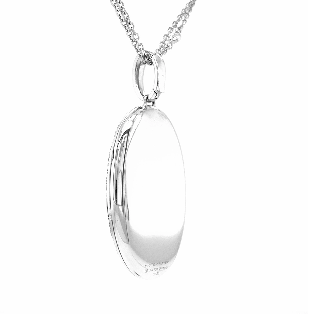 Medaillon aus Weißgold mit Brillanten